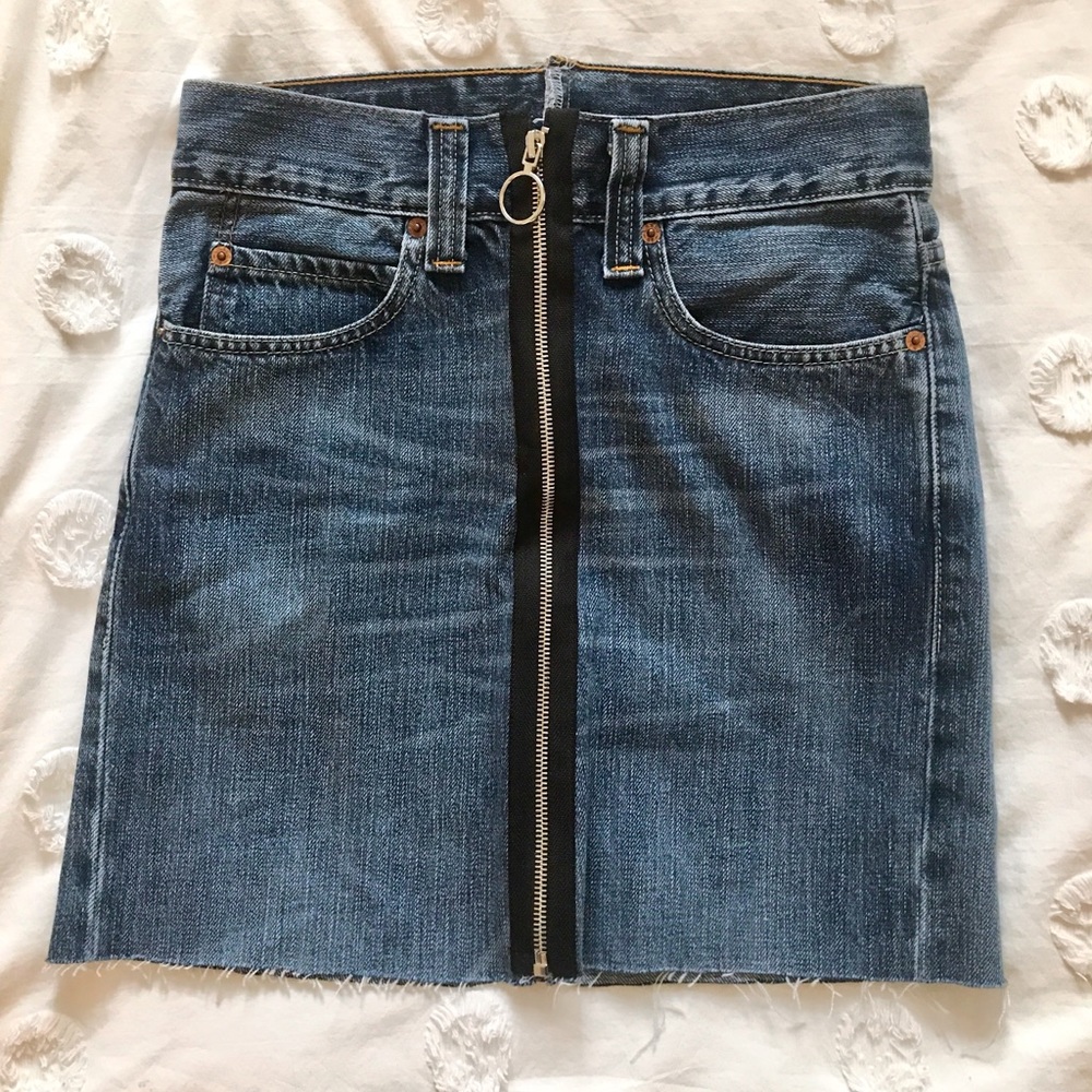 NWOT Urban outfitters vintage Levi’s skirt